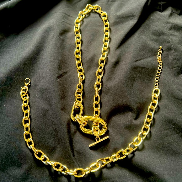 Gold look chain set - Picture 2 of 4